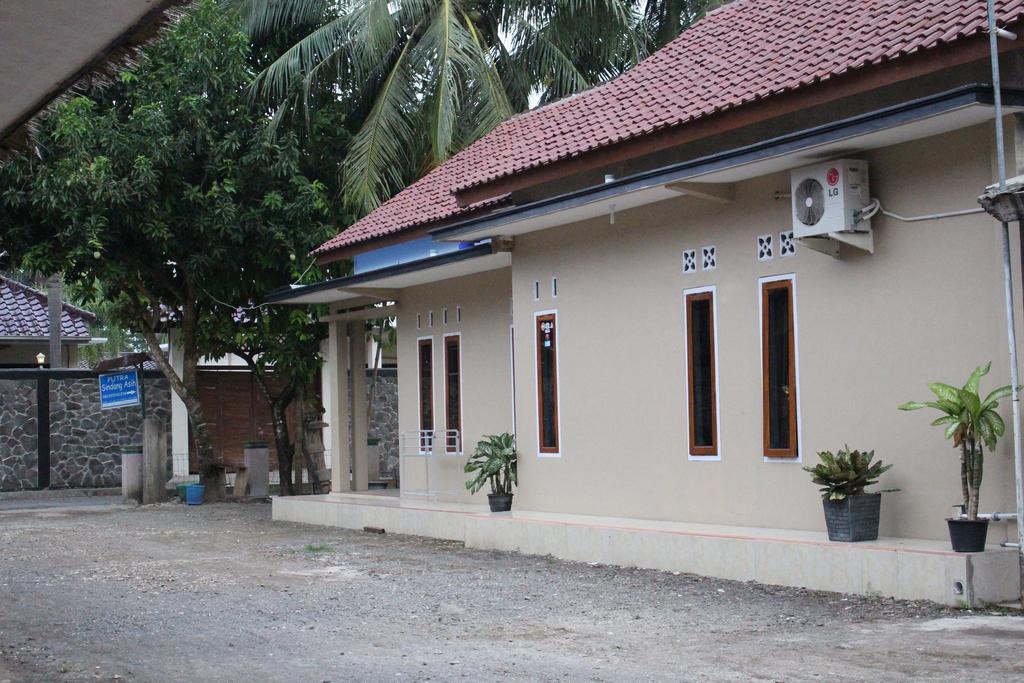 Batukaras Hotel Putra Sindang Asih מראה חיצוני תמונה